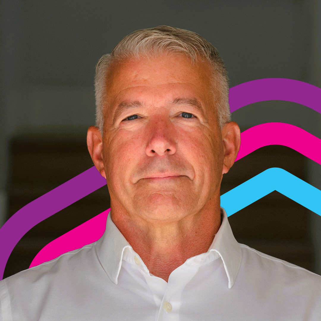 headshot of Dr.Curtis Clarke