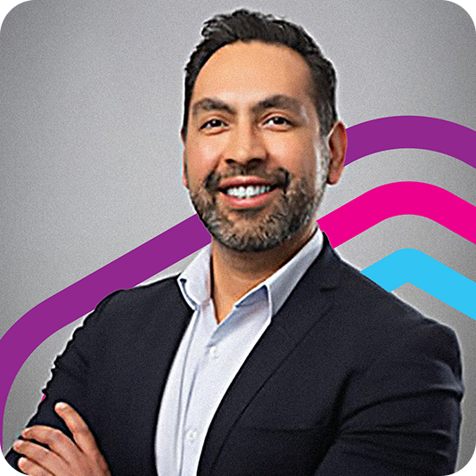 headshot of Alberto Velasco-Acosta