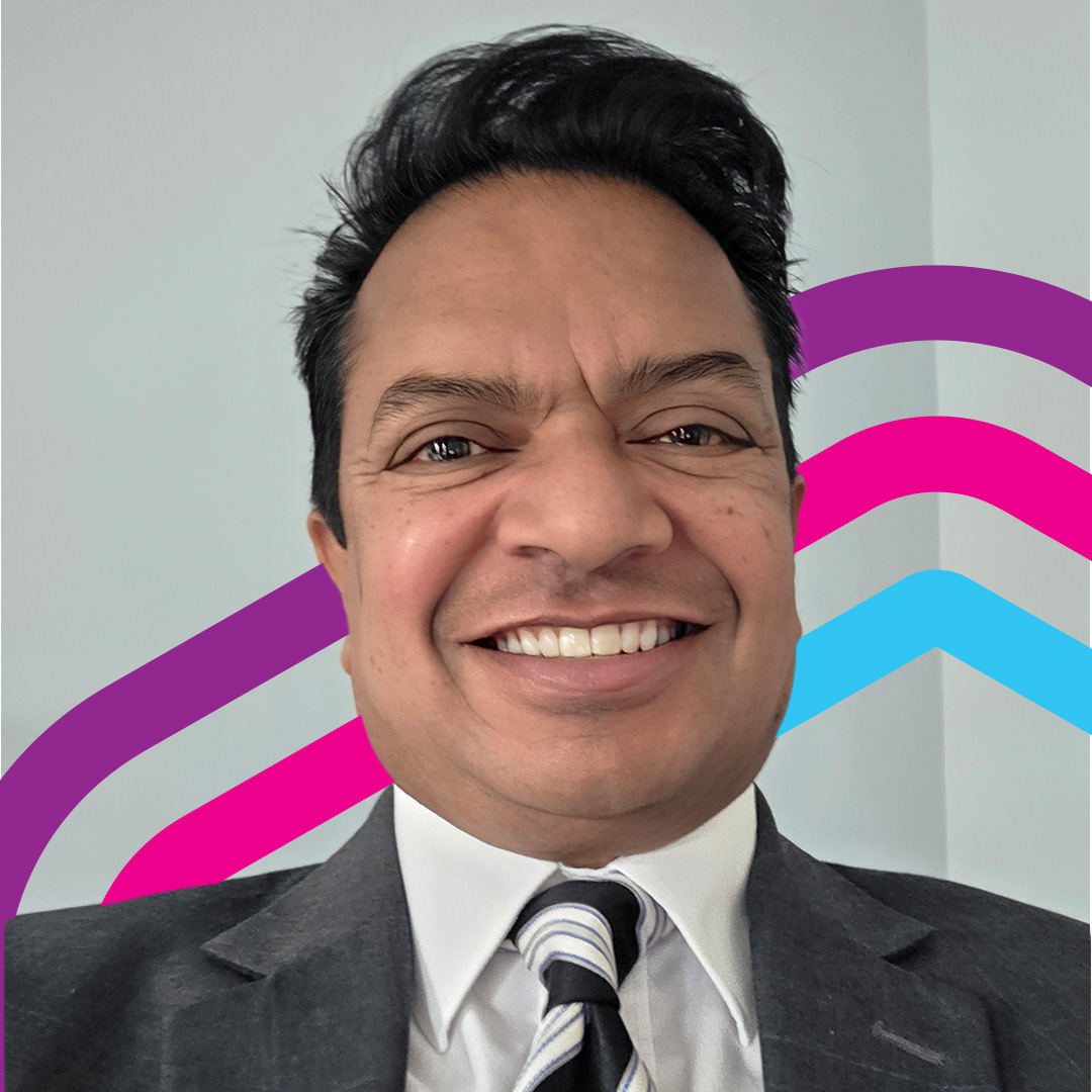 headshot of Richard Fernandes